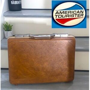 Vintage American Tourister hardshell Briefcase Brown